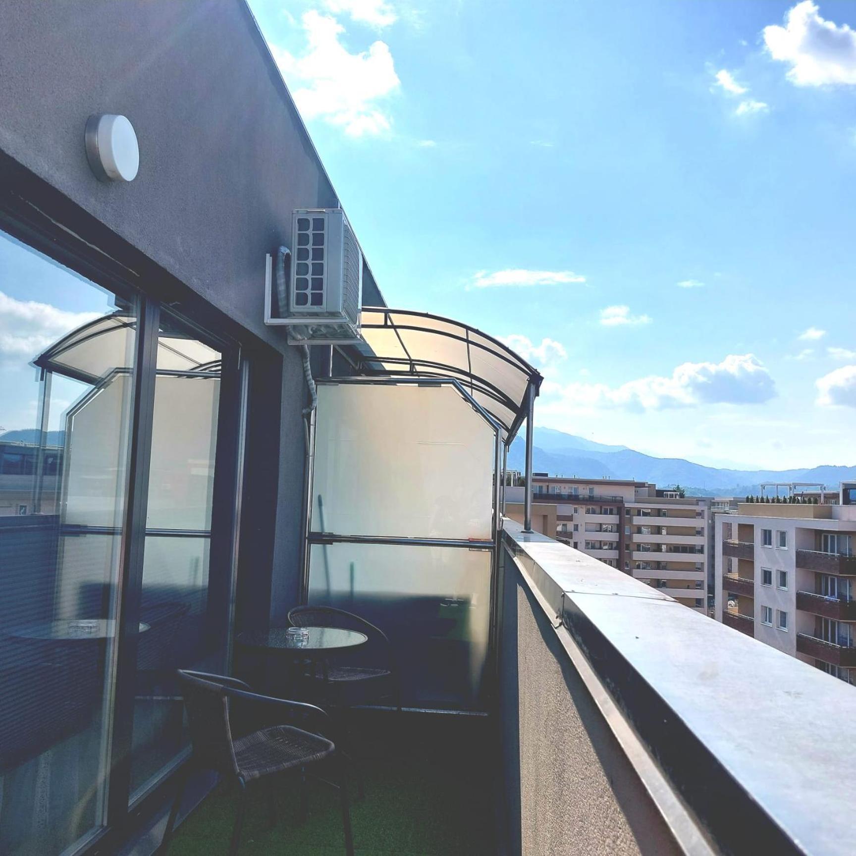 Apartamento Giorgia And Ary Braşov Exterior foto